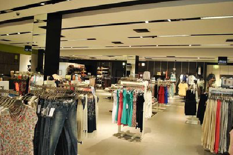 松潘商场里的店面怎么装修？